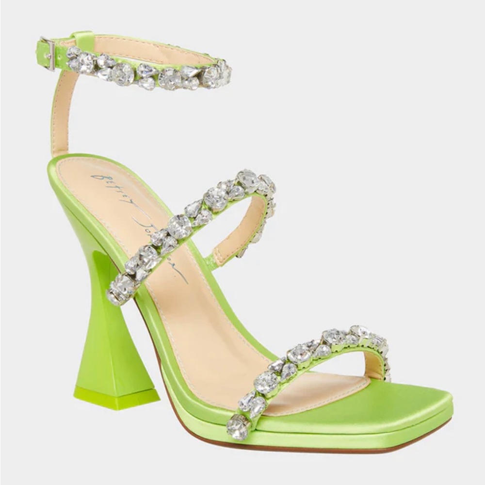 BETSEY JOHNSON CITRON GREEN HEELS 💚